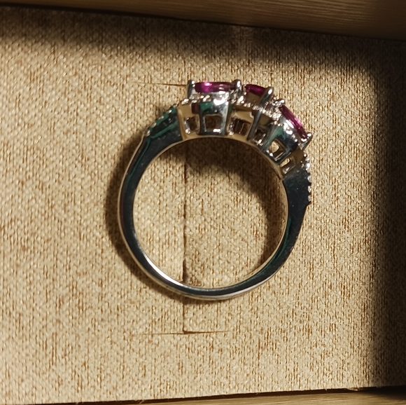 COPY - Raspberry Color Rhodolite Rhodium Over Silver Ring 1.14ctw Size8 No Tags… - Picture 6 of 7